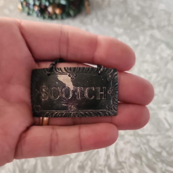 Vintage Silver Scotch Label Tag - Picture 3 of 9